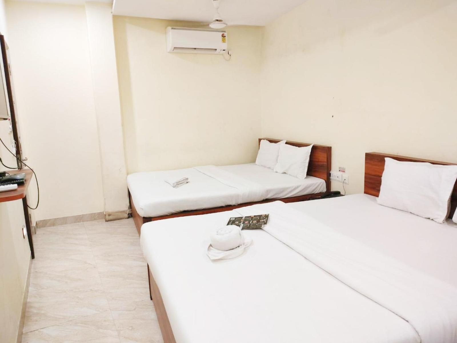 Hotel Holiday Express โกลกาตา ภายนอก รูปภาพ